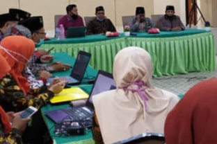 Adakan Sosialisasikan Kebijakan SDM, Fakultas Tarbiyah Undang Dosen Program Studi dan Tenaga Kependidikan