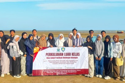 Perkuliahan Luar Kelas di Pantai Jumiang, Tanamkan Empati dan Kepedulian untuk Membangun Generasi Anti-Bullying